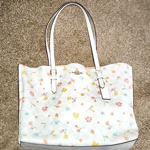 Coach Signature Tote - white with floral print